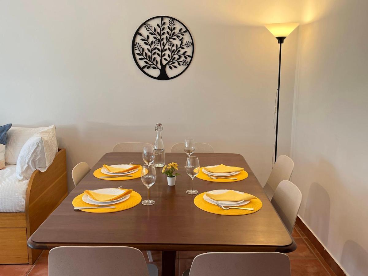 Yellow House إيريسييرا المظهر الخارجي الصورة
