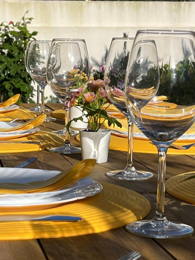 Yellow House إيريسييرا المظهر الخارجي الصورة